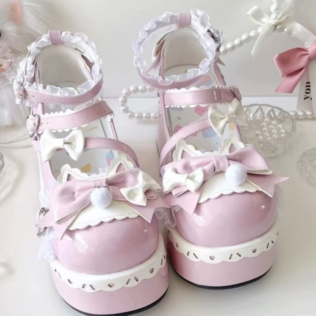 Sewing Nylon - Preciosos Zapatos de Plataforma con Lazos
