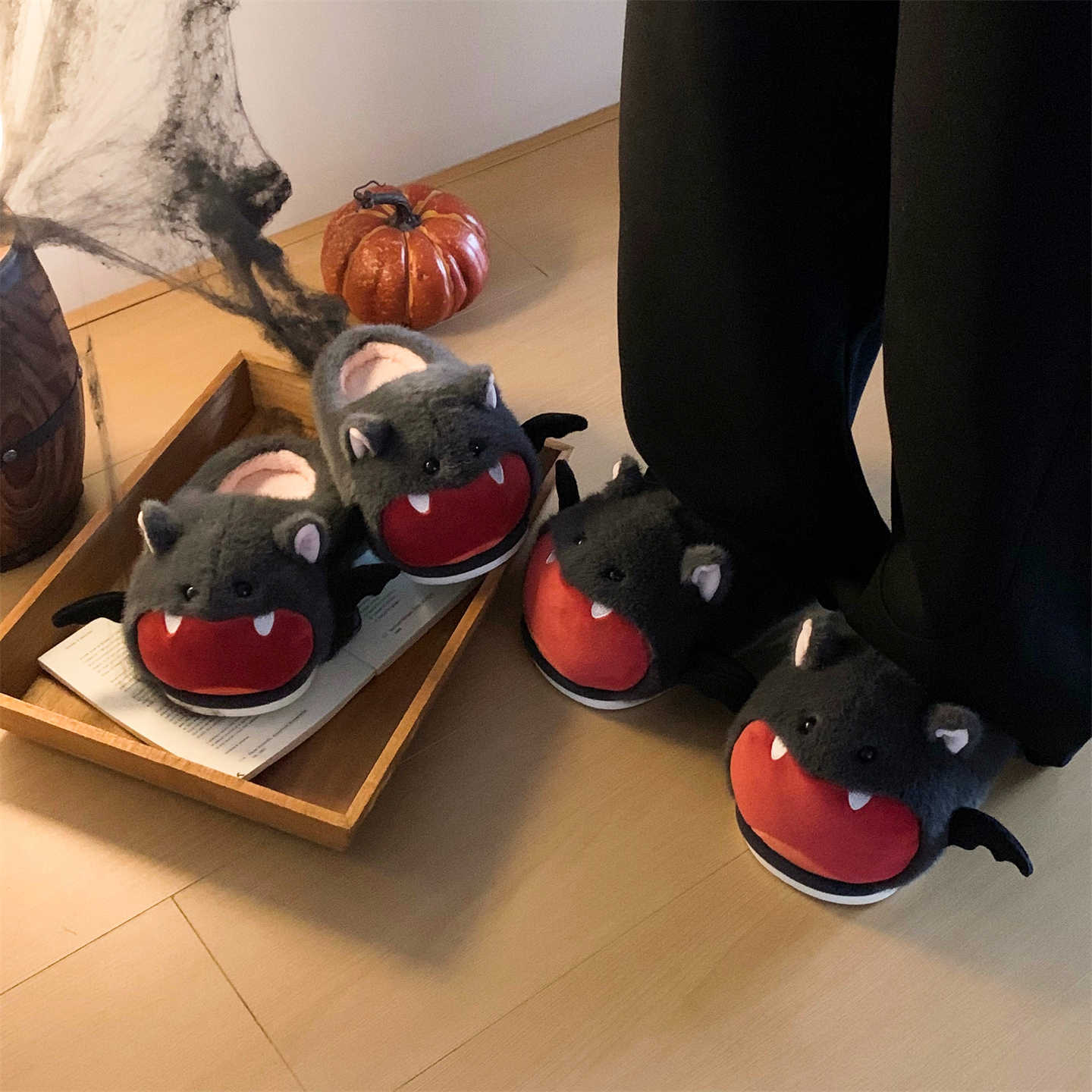 Zapatillas de felpa de murciél - Sewing Fleece reseña y precio